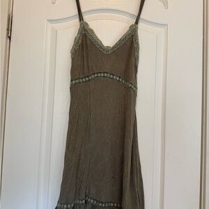 POL Green Sleeveless Spaghetti Strap Sundress